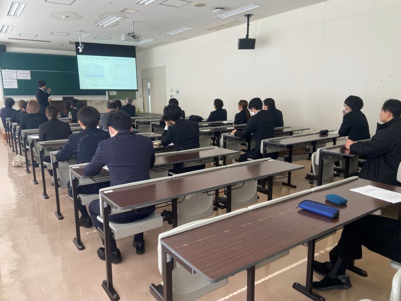 R80123_6.jpg R80123_6.jpg