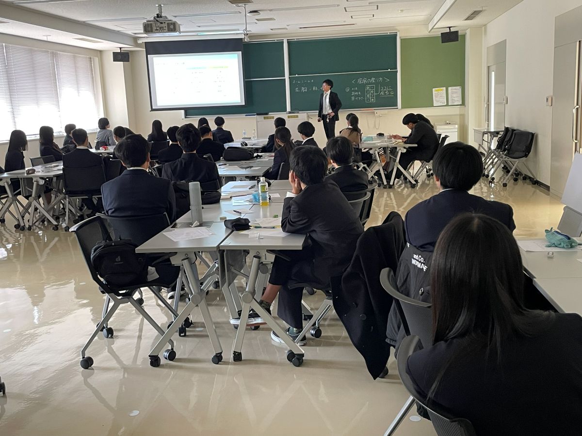 R80215_5.jpg R80215_5.jpg